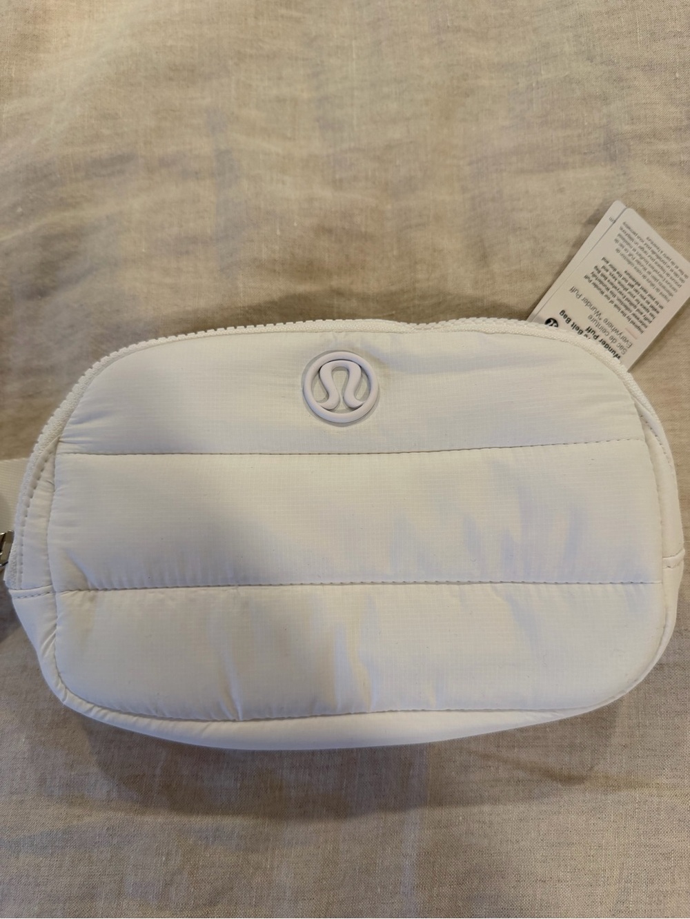lululemon athletica White Everywhere Belt Bag - Padded Waist Pack